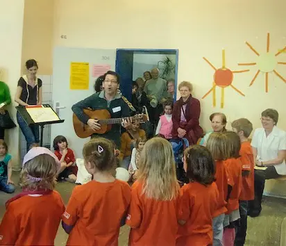 Beim Aktionstag in der Musikschule in Nippes am 2. April 2011.